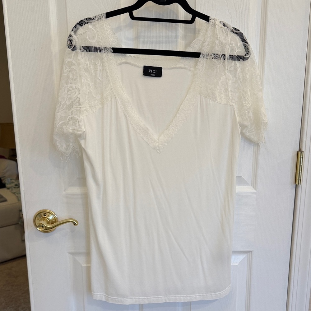 Vici Cream Lace Sleeve Blouse